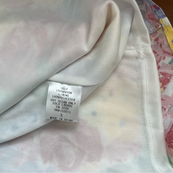 Emily Wonder Surplice Dress Floral Multicolor Whimsical Cottage Fairy Sz S NWT - Picture 13 of 13